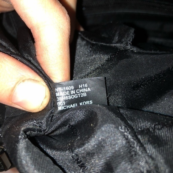 MICHAEL KORS signature monogram zipper tote